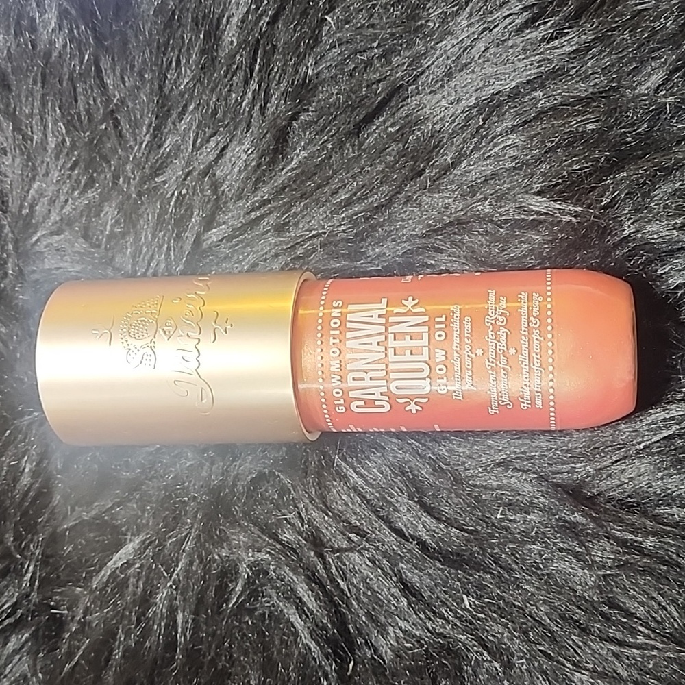Sol de janeiro carnival queen glow oil